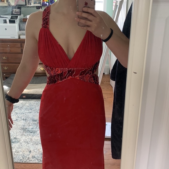 Red Sequin Formal Gown Niki Livin Maxi Dress Evening Party Prom - Picture 7 of 8